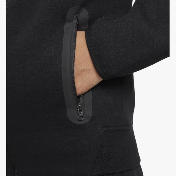 Nike Sportswear Tech Fleece - Picture 4 of 10